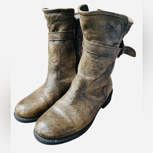 Sundance Kensington Soft Leather Boots Size 8 Olive  Boho Moto Style